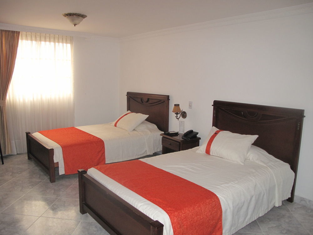 Azor Hotel Cali Versalles ภายนอก รูปภาพ